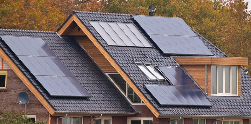 What’s the Minimum Credit Score for Solar Panel Financing?
